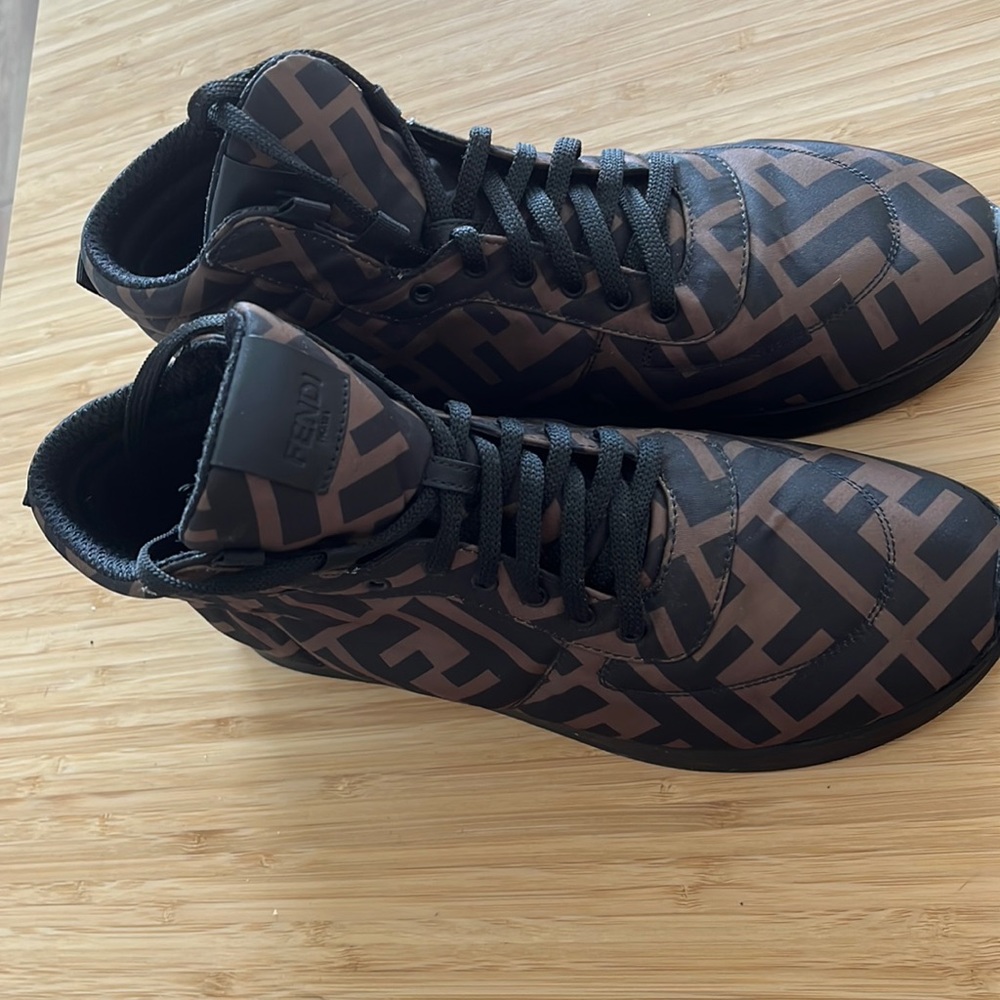 Fending boots for mens